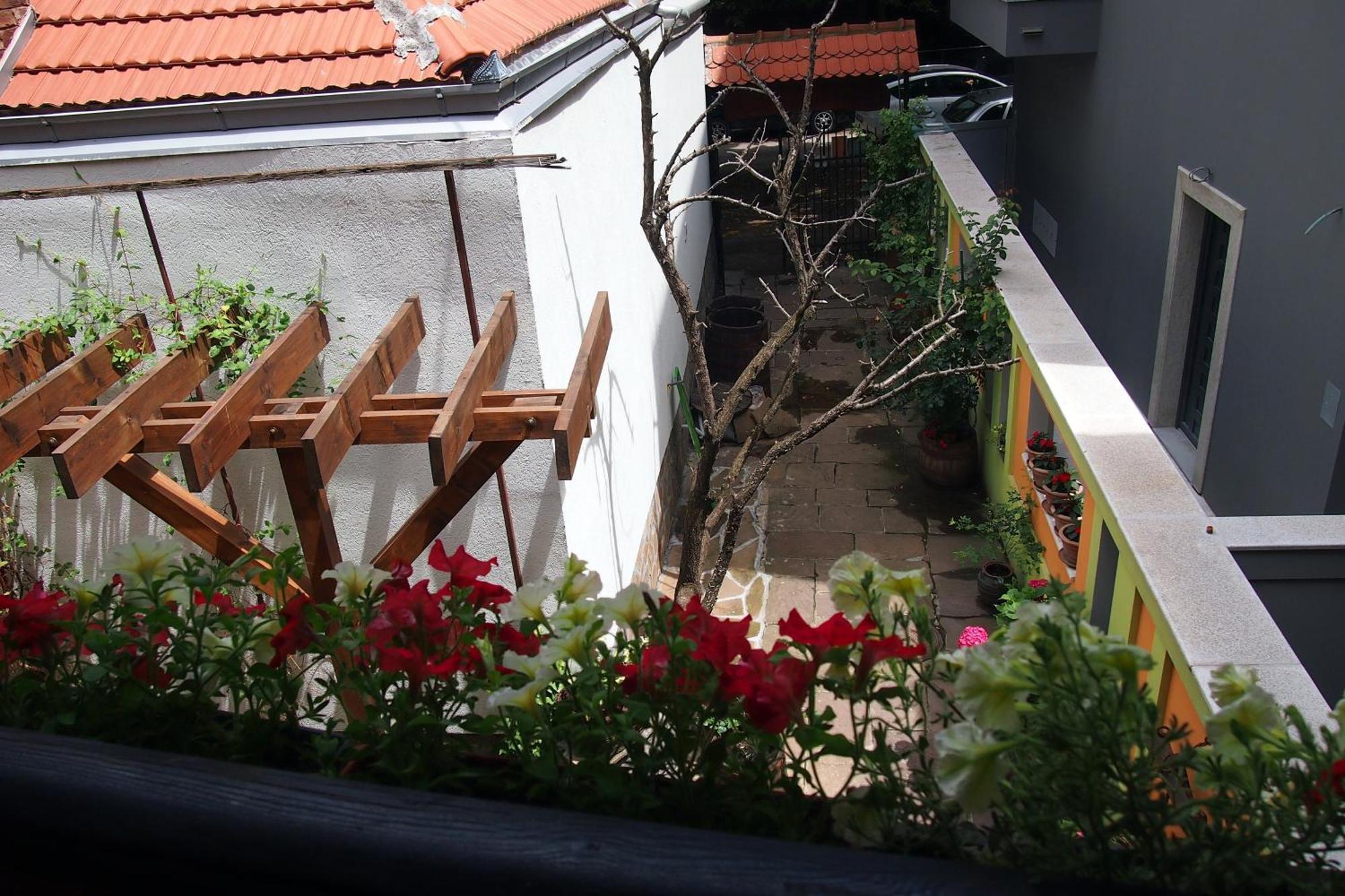 Guest Accommodation Etno Konak Tasana Ниш Екстер'єр фото